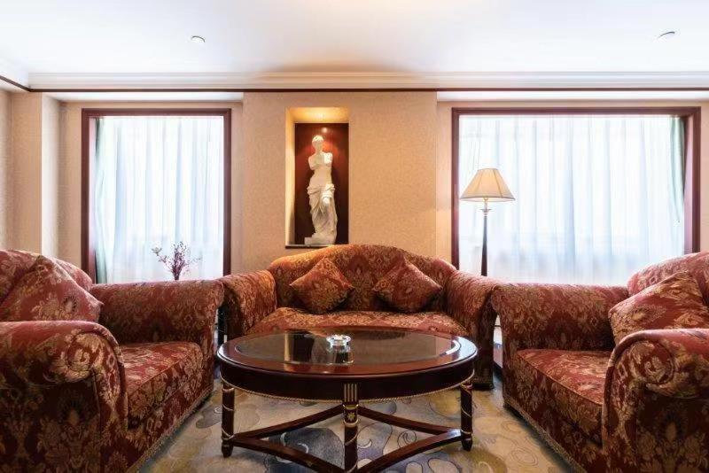 Golden Ocean Hotel Tianjin Exterior photo